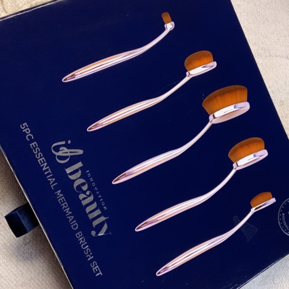 5pc Essential Mermaid Brush set